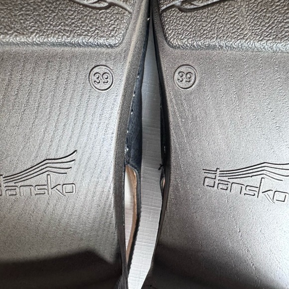 DANSKO Sassy Black Milled Burnished Leather Platform Block Heel Shoes Sz 39 - Picture 9 of 9